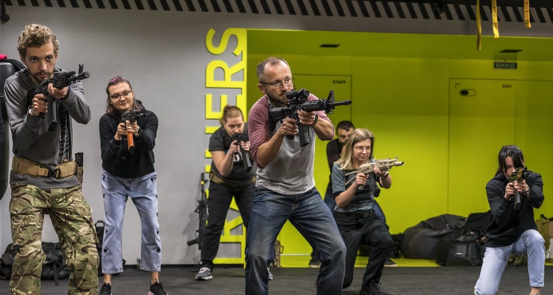 The Office Workers of Kyiv Hit the CrossFit Gym—for Weapons Training