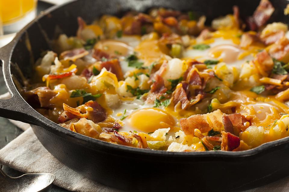 4-Ingredient Cheesy Breakfast Skillet Recipe Is on the Table in Under 20 | Breakfast | 30Seconds Food