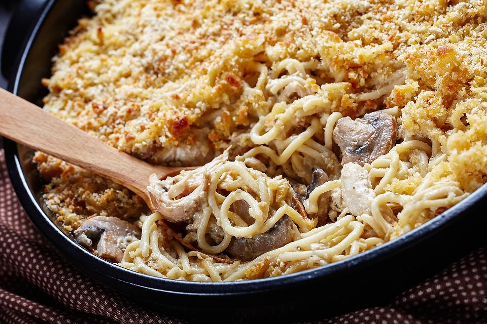 This 30-Minute Creamy Turkey Tetrazzini Recipe Is What’s for Dinner | Poultry | 30Seconds Food