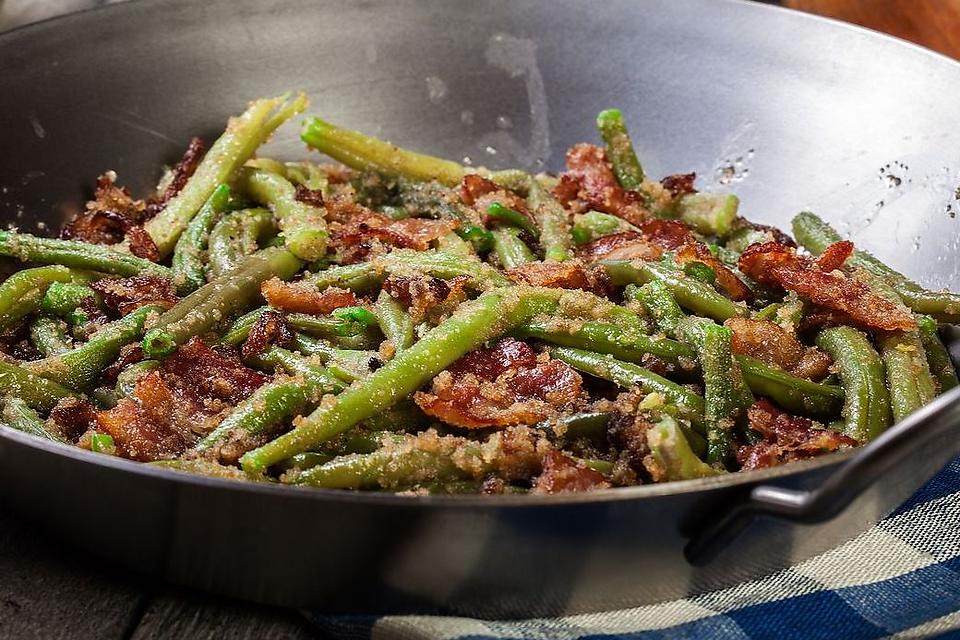 Quick Green Beans Recipe With Bacon & Caramelized Onions Has Just 5 Ingredients | Vegetables | 30Seconds Food